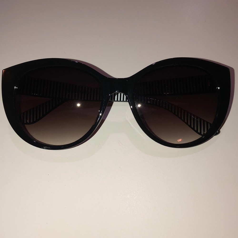 Isaac mizrahi sunglasses!